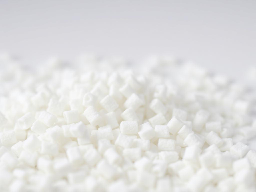 Copos de espuma de poliuretano blanca para relleno de colchonetas y almohadones
